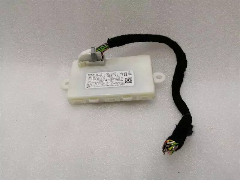 Mercedes-Benz A (W176) Mercedes S-Class W222 Keyless-Go Module A2229004213 ECU Body type: Saloon
Fuel: Diesel
