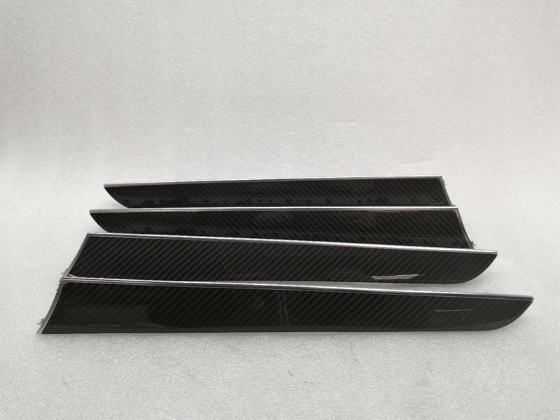 Audi A4 (B9) 2015-... Audi RS4 8K Carbon Veneer Set S8K0867409P Bar Cover Set CARBON ESTATE