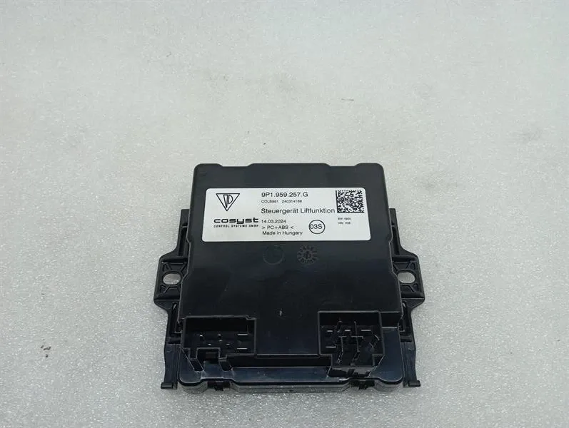 Porsche Cayman 718 Front Axle Lift Module 9P1959257G ECU Brand/Model: PORSCHE 718
Year: 2024
Engine: 399...