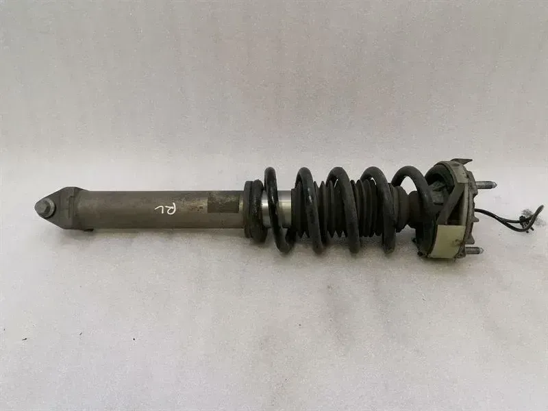 Porsche 911 (996) Porsche 911 997 shock absorber rear 99733305320 shock absorber rear PASM Body type: Coupe
Fuel: Petrol