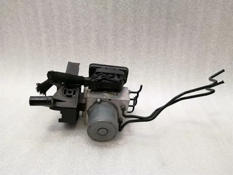 Mercedes-Benz A (W176) MERCEDES W222 W217 ABS Pump A2224316012 ABS Pump HYDRAULIC BLOCK ESP DISTRONIC+ Body type: Coupe
Fuel: Petrol