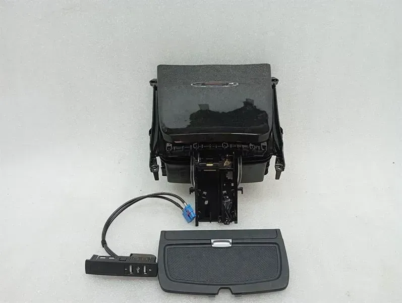 Mercedes-Benz A (W176) Mercedes CL W217 cup holders A2226804201 cup holder holder Body type: Convertible
Fuel: Petrol