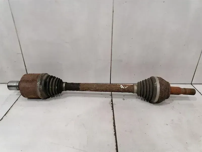 Chevrolet Corvette (C6) Chevrolet Corvette C6 Z06 LS7 Rear Drive Shaft 25941372 Drive Shaft Left Body type: Coupe
Fuel: Petrol