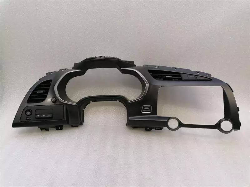 Chevrolet Corvette (C7) CHEVROLET CORVETTE C7 Veneer 84389612 Dashboard Gauge Cluster Bezel Trim Body type: Coupe
Fuel: Petrol