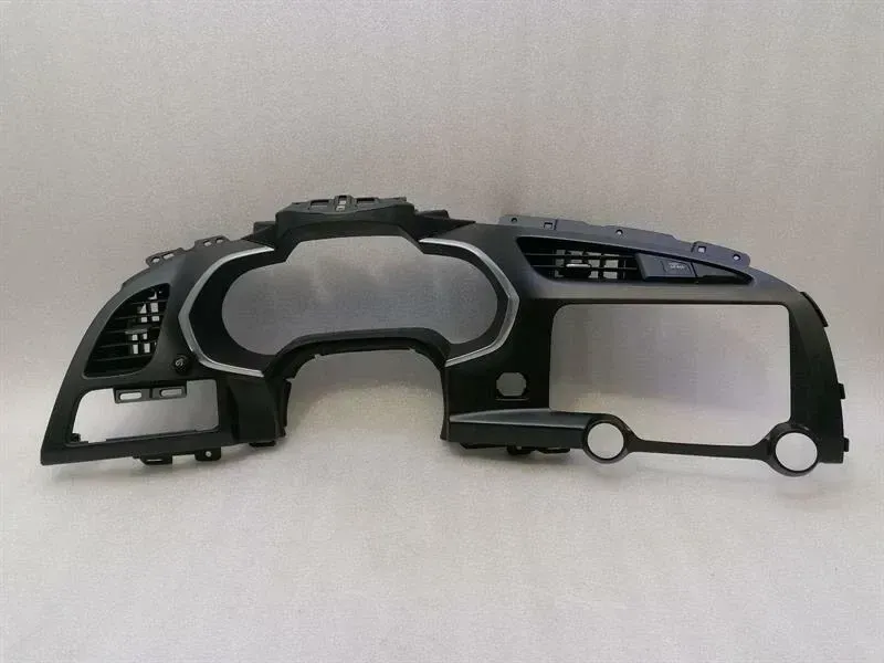 Chevrolet Corvette (C7) Chevrolet Corvette C7 23307720 Dashboard Dashboard Gauge Cluster Bezel Trim Body type: Convertible
Fuel: Petrol