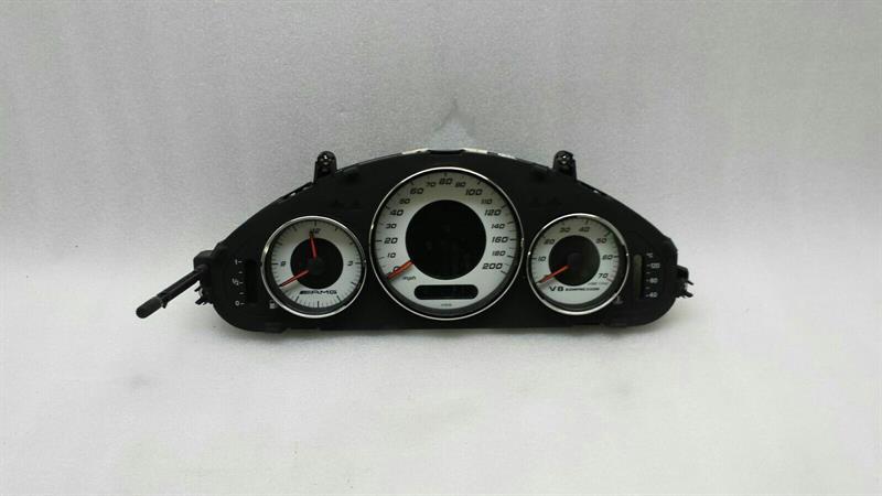 Mercedes-Benz CLS (C219) Mercedes CLS W219 Speedometer MPH A2195401011 Instrument Cluster AMG V8 CLS55 Body type: Saloon
Fuel: Petrol