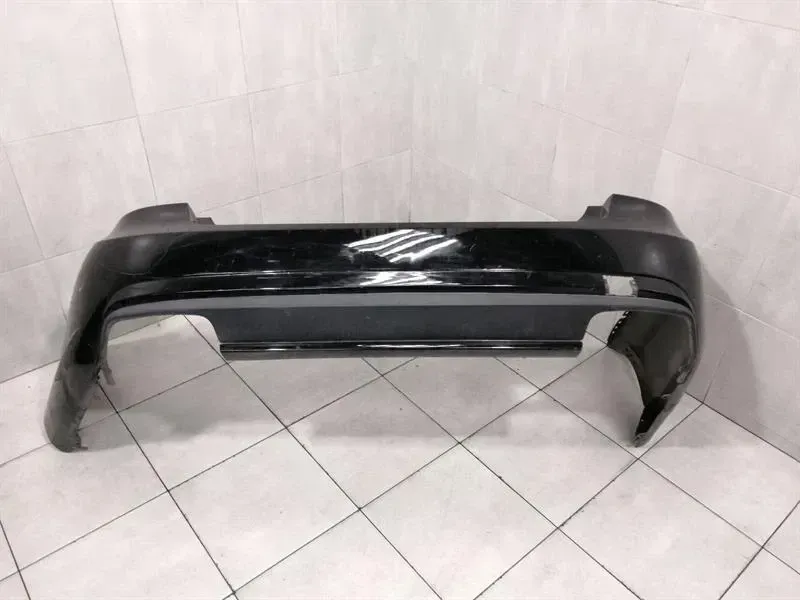 Mercedes-Benz CLA (C174 / C178) Mercedes E63 W212 AMG Rear Bumper A2128802840 Rear Bumper Blind Spot Body type: Saloon
Fuel: Petrol
