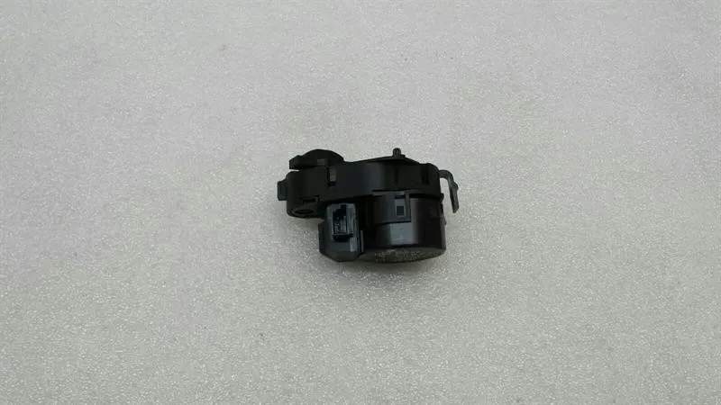 BMW Z4 (E85 / E86) BMW Z4 E85 E86 Vent Flap Motor 64116936716 Servo Motor