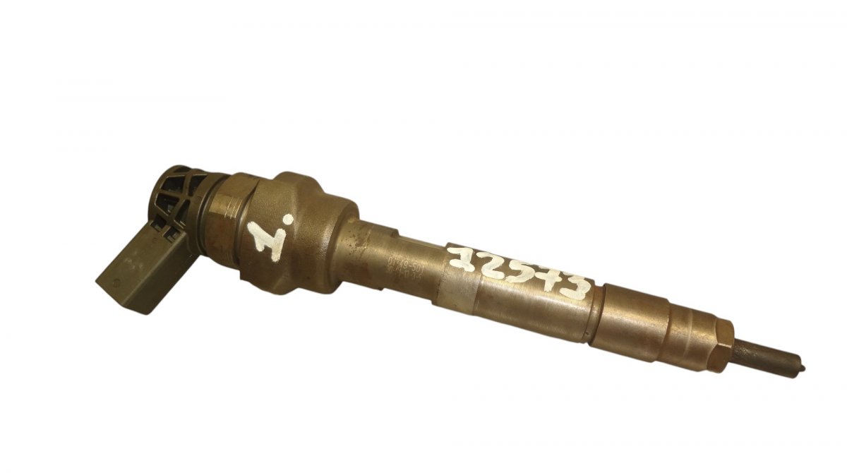 BMW 5 (F10 / F11) Fuel Injector Fuel injector — BMW 5 (F10, F11) (2010-2017) — ...