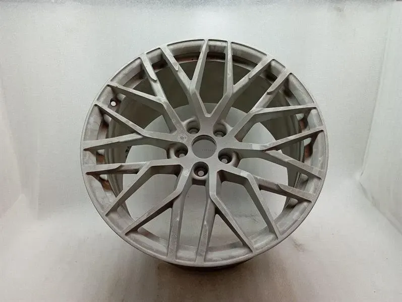 Audi R8 20 AUDI R8 4S PERFORMANCE ALLOY WHEEL 4S0601025AB 11J X20 ET 47 Alloy Wheel - Body type: Coupe
Fuel: Petrol