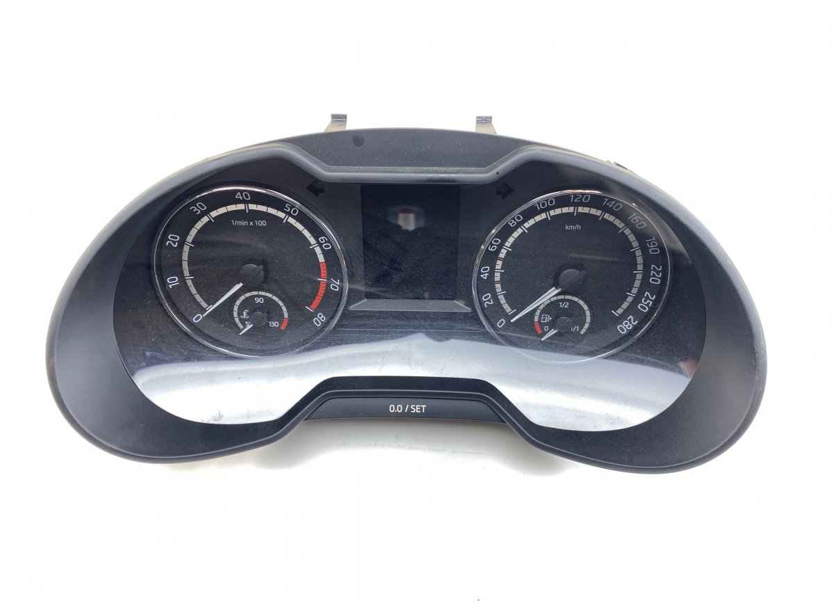 Skoda Octavia instrument cluster Instrument cluster — SKODA OCTAVIA III (5E) (20...