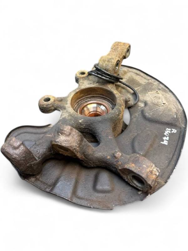 Mercedes-Benz A (W169) Wheel bearing housing — front left Wheel bearing housing — front left — MERCEDES-B...