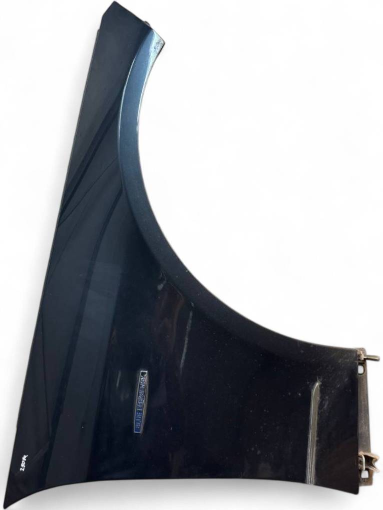 Mercedes-Benz A (W169) Front Right Fender Front Right Fender — MERCEDES-BENZ E-CLASS (W21...