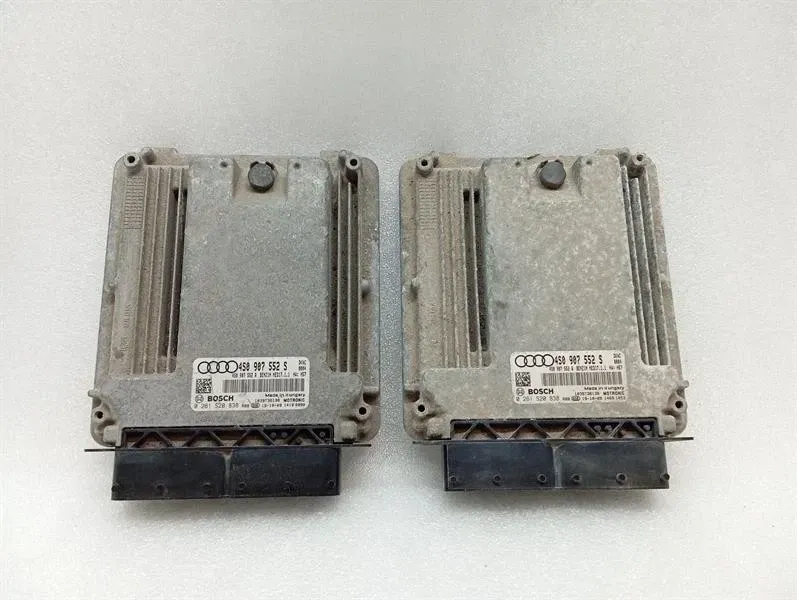 Audi R8 Audi R8 4S V10 RWD engine ECU set 4S0907552S engine control unit set 5.2 V10- Body type: Coupe
Fuel: Petrol