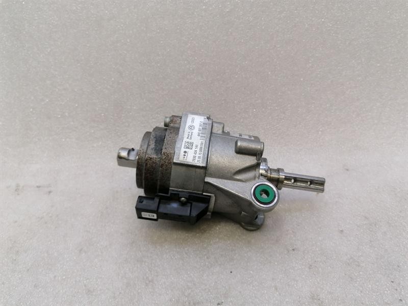 Audi R8 Audi R8 4S Performance Column El. motor 4H0927287E steering column electric motor Body type: Coupe
Fuel: Petrol