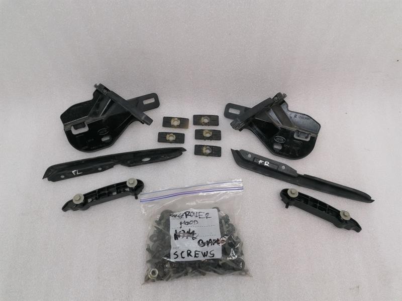 Land Rover Range Rover Evoque RANGE ROVER EVOQUE Fender Brackets Misc Parts BJ3216A142AA Various Parts Body type: SUV
Fuel: Petrol