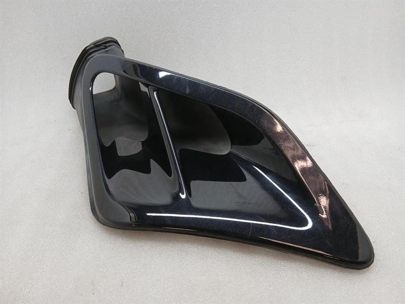 Porsche 911 (991) Porsche 911 997 Turbo Left Air Inlet Duct 997555900 Air Duct Duct Left Body type: Convertible
Fuel: Petrol