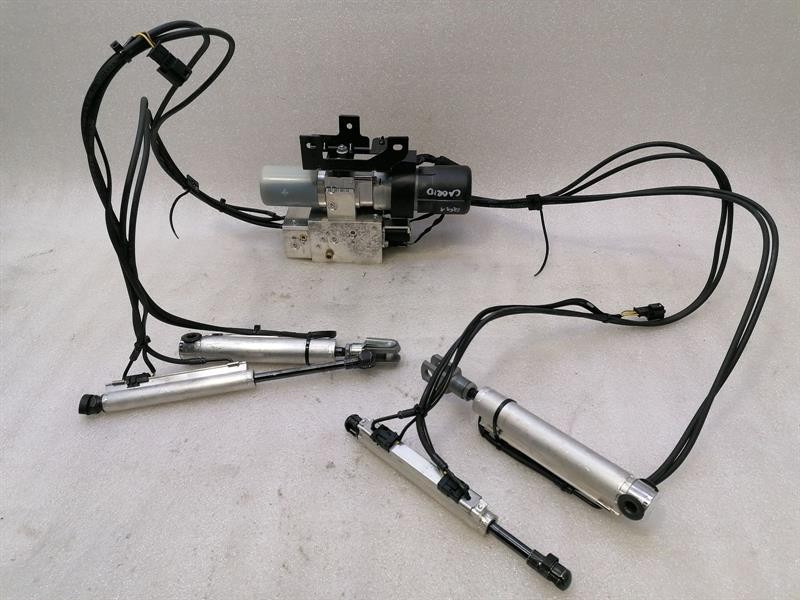 Porsche 911 (991) Porsche 911 991 HYDRAULIC PUMP 99156106002 HYDRAULIC PUMP Convertible Roof