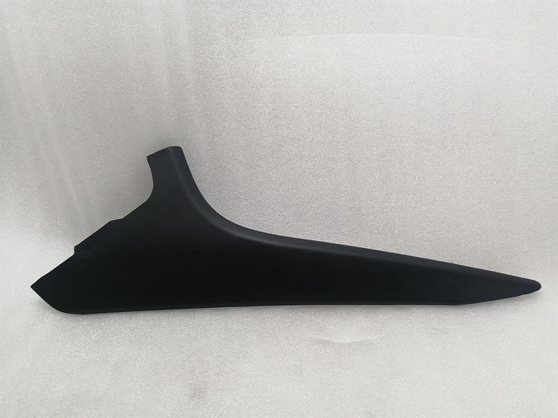Porsche 911 (991) Porsche 911 991 Leather Center Console Left Cover 99155313103 Cover Left Body type: Coupe
Fuel: Petrol