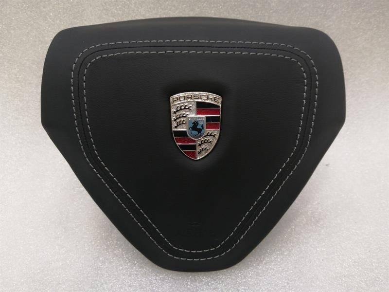 Porsche 911 (996) Porsche 911 997 Steering Wheel Module 99780308905 Module MK1 05-08 LEATHER Body type: Coupe
Fuel: Petrol