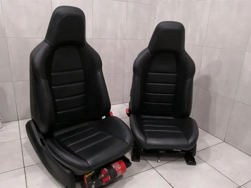 Mercedes C63 AMG Wagon Estate W204 Seat Set Seat Set AMG 507 Leather Black Black