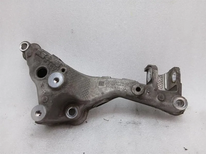 Porsche 911 (992) Porsche 911 992 subframe rear 992505064A RH axle frame rear axle right right Body type: Convertible
Fuel: Petrol