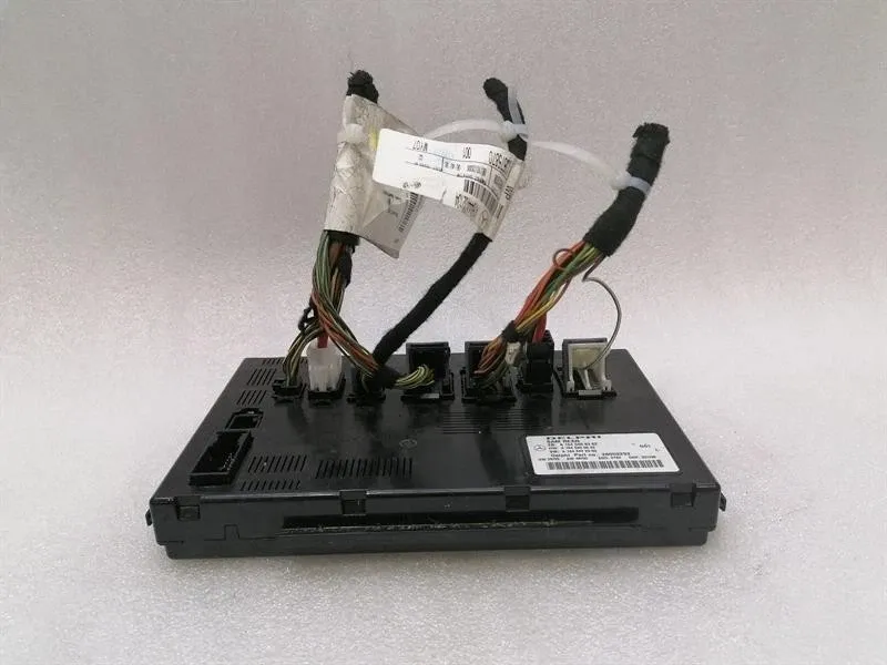 Mercedes ML W164 electronic module SAM rear A1645408362 control unit defect