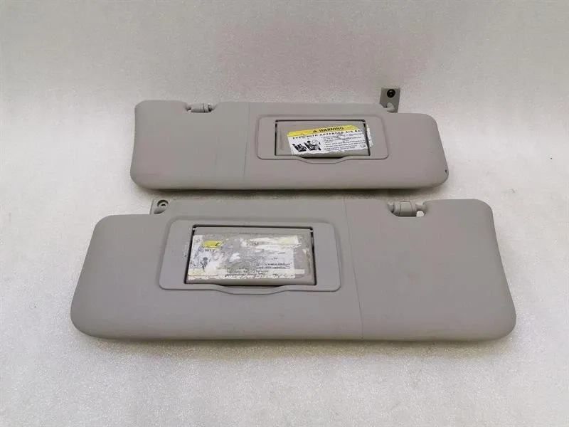 Mercedes ML W164 Sun Visor A1648100910 Sun Visor Trim