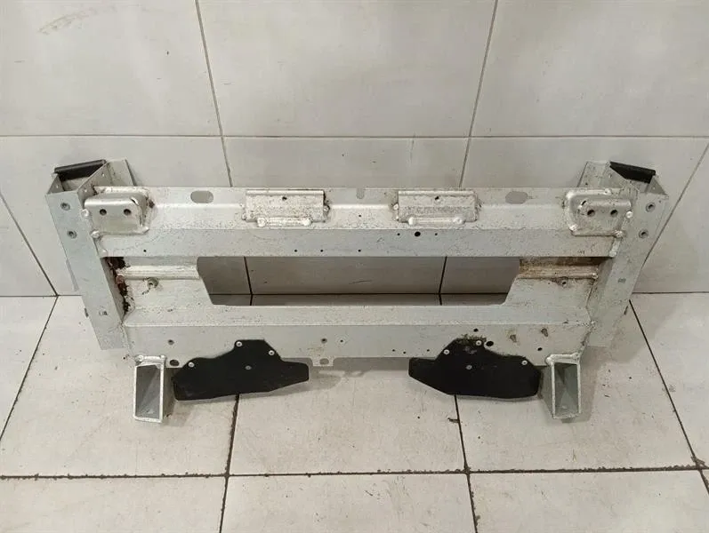 Porsche 911 (996) Porsche 911 997 holder bracket 99758003105 holder carrier Body type: Convertible
Fuel: Petrol