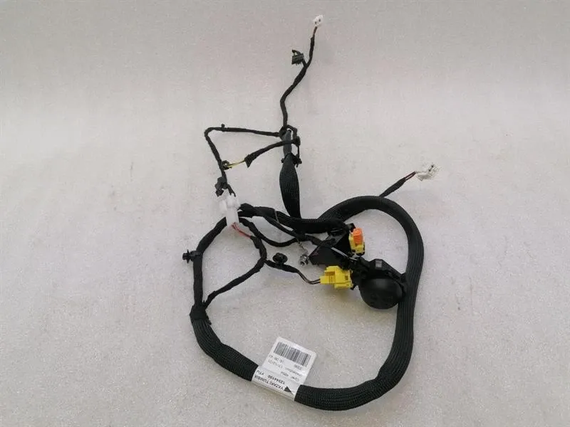 Mercedes-Benz GLA / EQA (H247) MERCEDES EQA H243 EQA350 Wiring Loom Right A1775404903 Wiring Harness A1679057901 RHD