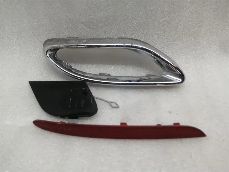 Mercedes E W238 Rear Bumper Parts A2058852321 Towing Eye Cover