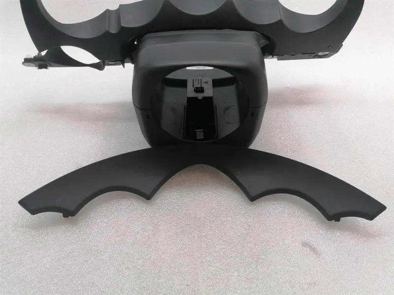 Porsche Cayenne Porsche Cayenne 958 92A Steering Column Cover 7P5953515 Steering Column Trim Body type: SUV
Fuel: Petrol
