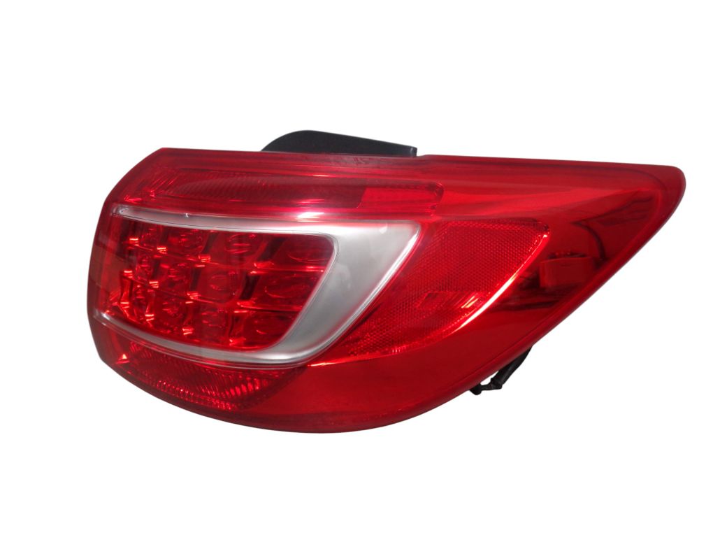 Kia Sportage Tail light, right