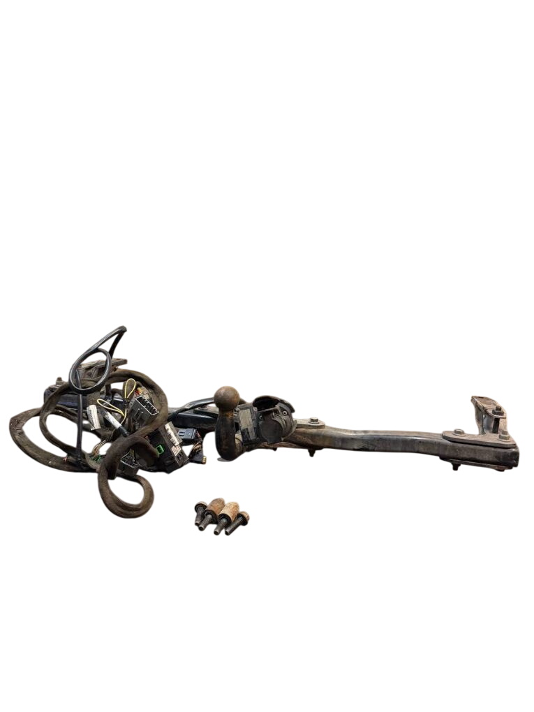 Volvo S80 прицепной крюк 30732163 30664652 30664399 Towbar VOLVO S80 I (...