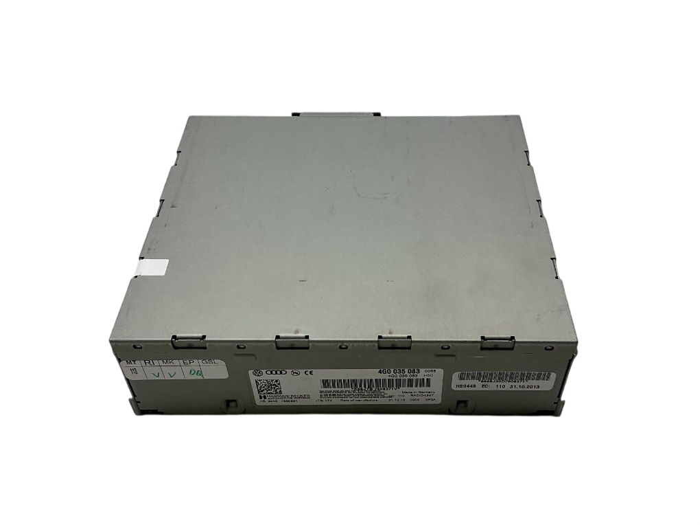 Audi Q3 (8U) Radio tuner 4G0035083 Radio tuner AUDI Q3 (8U) (2011-2018)
...