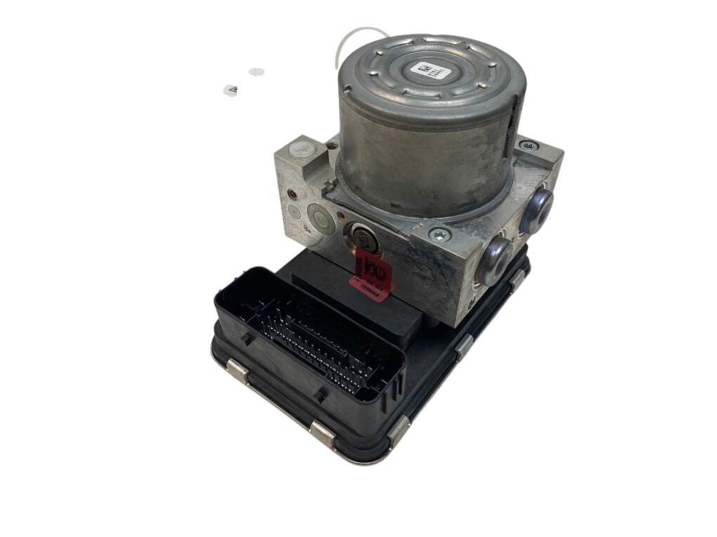 Volvo XC90 ABS hydraulic unit / pump 10022009714 10091504703 10.0220-0971.4 10.0915-...