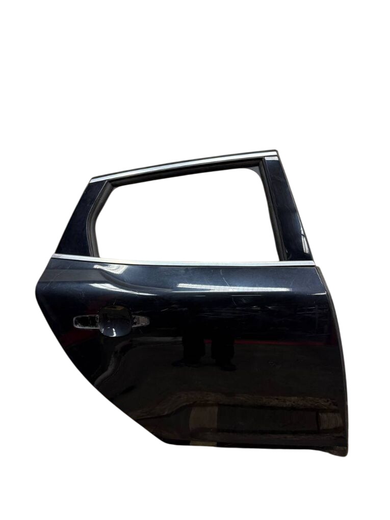 Volvo V40 Door Rear Right 32351000 Door Rear Right VOLVO V40 (2012-2019)
...