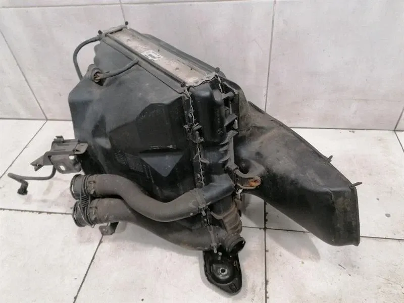 Porsche 911 (997) Porsche 911 997 Radiator Pack 99710613303 Left Radiator Pack MK1 LEFT Body type: Coupe
Fuel: Petrol