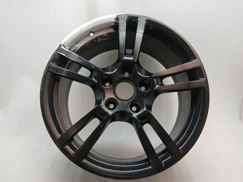 Porsche 911 (991) Porsche 911 997 Alloy Wheel 99736215705 Alloy Wheel 8.5Jx19 ET56 Body type: Convertible
Fuel: Petrol