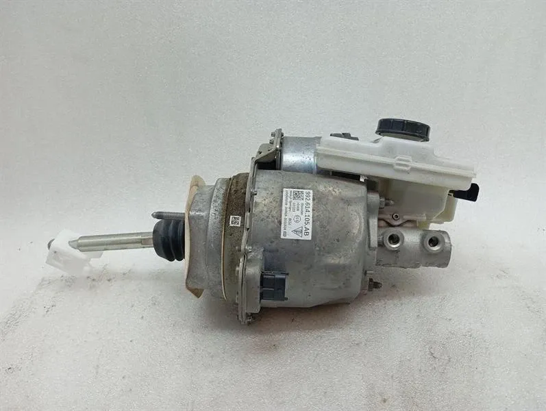 Porsche 911 (991) Porsche 911 992 Brake Servo 992614105AB Brake Booster I Booster Body type: Coupe
Fuel: Petrol
