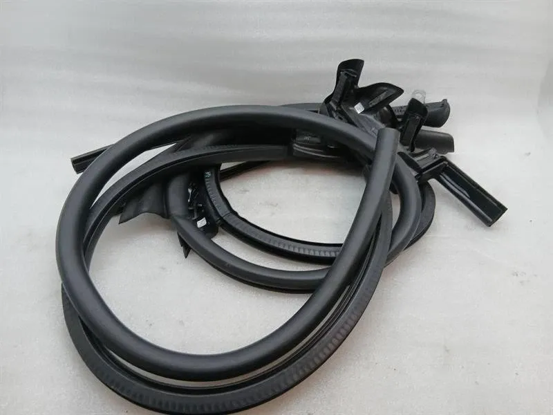 Audi R8 Audi R8 4S AWD door seal 4S7831707A door seals left
