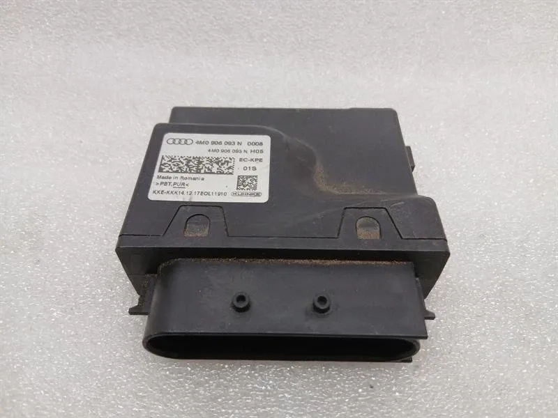 Audi R8 Audi R8 4S AWD Fuel Pump Module 4M0906093N Fuel Pump Control Unit