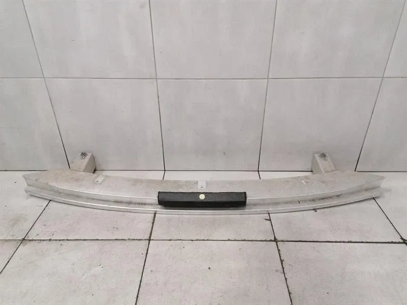 Audi R8 Audi R8 4S AWD rear bumper beam 4S0807313B rear bumper carrier Body type: Coupe
Fuel: Petrol