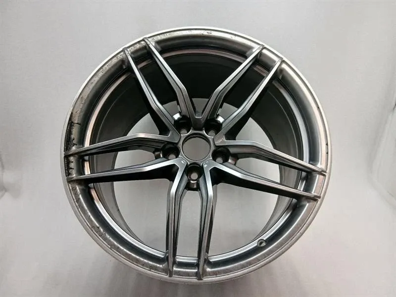 Audi R8 Audi R8 4S AWD Alloy Wheel 4S0601025E Alloy Wheel 11Jx19 ET44