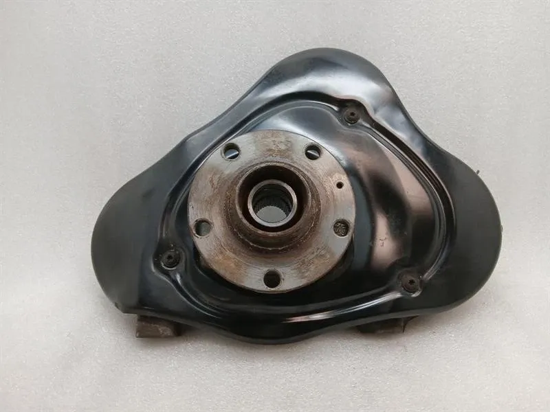 Audi R8 Audi R8 4S AWD Right Front Hub 4S0407246B Wheel Bearing Housing Front Right Body type: Coupe
Fuel: Petrol