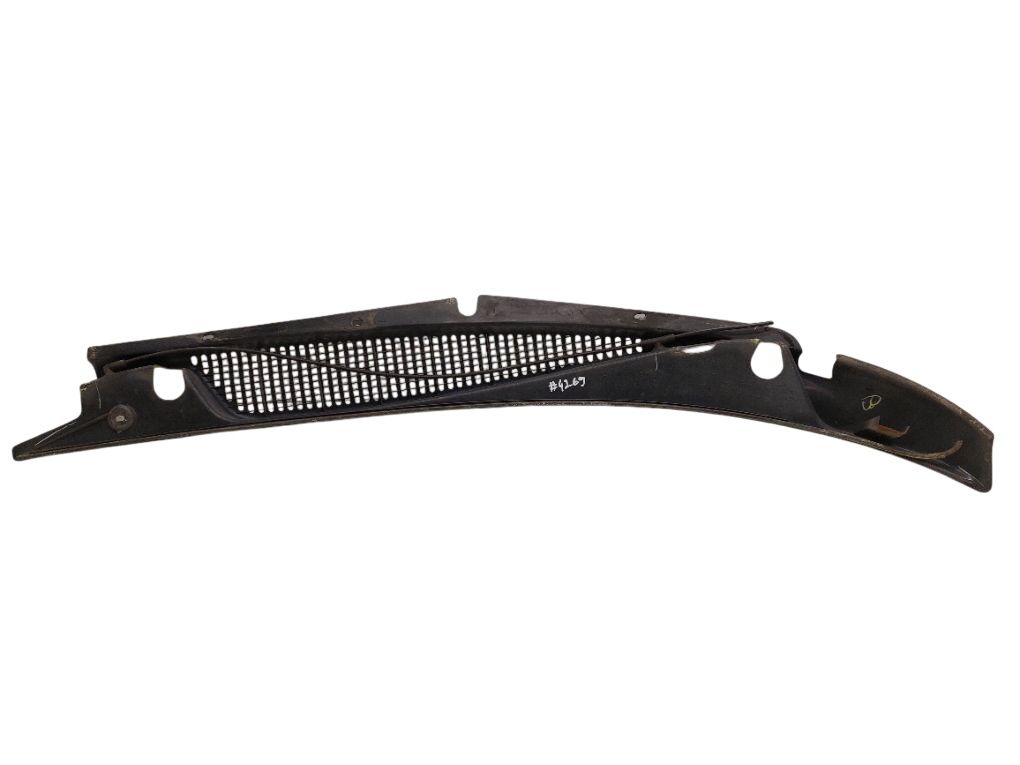 15843350 25826329 Wiper cowl CHEVROLET EXPRESS (2003-)