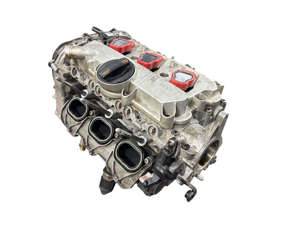 Audi A6 (C6) головка цилиндра 06E103791B Cylinder Head AUDI A6 / A6 ALLROAD (...
