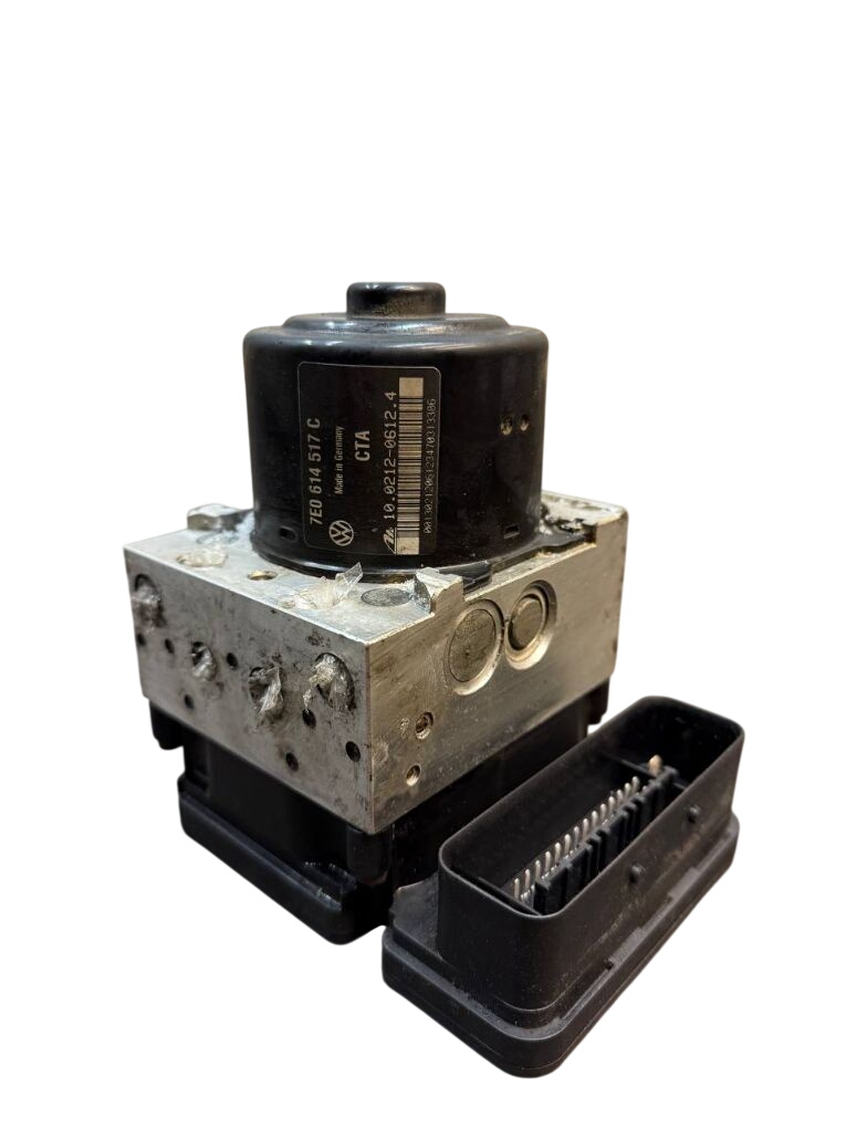 Volkswagen Transporter (T5, Caravelle, Multivan) ABS hydraulic unit / pump 7E0614517C 7E0907379G ABS hydraulic unit / pump...