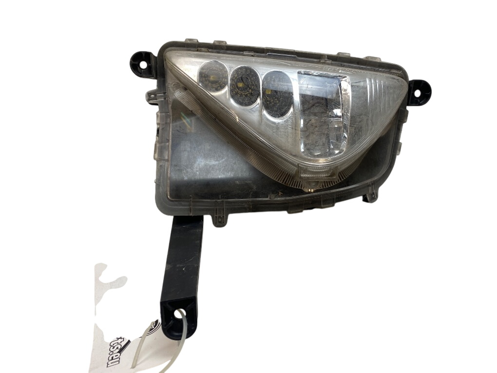 Toyota Prius+ Fog Lamp Front Right 8121047020 Fog Lamp Front Right TOYOTA PRIUS IV...
