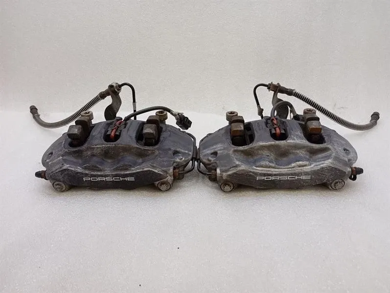 Porsche 911 (991) Porsche 911 992 brake caliper 992615404AE REAR SET brake caliper Body type: Coupe
Fuel: Petrol